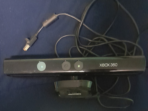 Kinect Xbox 360 + Juego Kinect Adventures Xbox 360 (Usado)