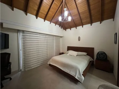 Casa Amoblada En Arriendo Poblado San Lucas