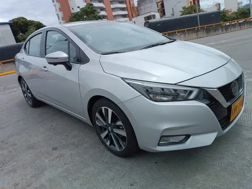 Versa Exclusive 2022. Motor 1.6 Automático. 12.000km Unico D