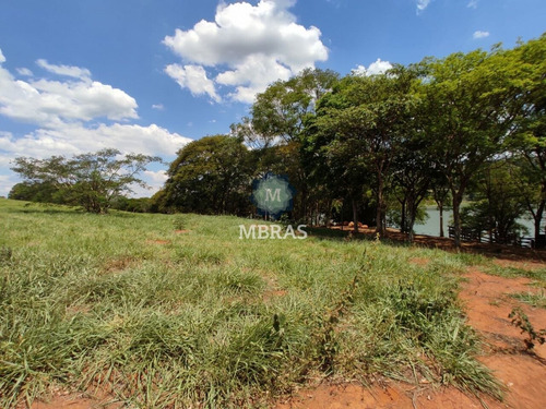 Imagem 7 de 13 de Incrível Terreno De Frente Para Lago Na Fazenda Da Grama - Mb12735