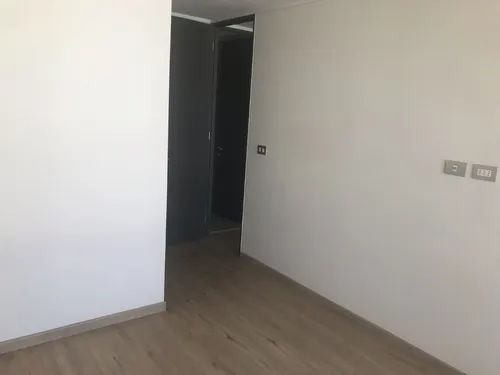 Nuevo, A Dos Cuadras Del Metro Macul