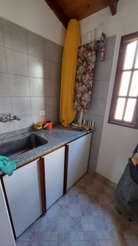 Casa Tipo Chalet, 3 Hab., Impecable Estado, Zona Privilegiad