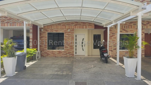 Townhouse En Venta Turmero Urb. Villa Paraiso Ec23-3845