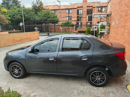 Renault Logan 1.6 Life