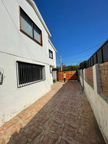 Casa En Arriendo De 3 Dorm. En Quillota