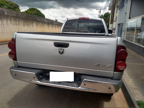 Dodge Ram 2500 5.9 Cab. Simples 4x4 2p