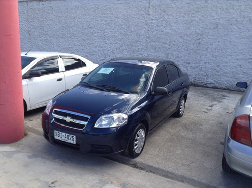 Chevrolet Aveo Sedan Full 2010