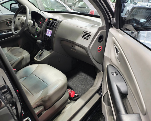 Hyundai Tucson 2.0 MPFI GLS 16V 143CV 2WD FLEX 4P AUTOMÁTICO