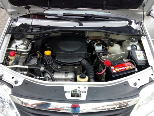 Renault Logan 2013 1.6 Expression Hi-power 4p