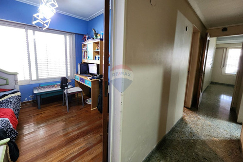 Venta Casa 5 Ambientes En Bernal - Apto Credito