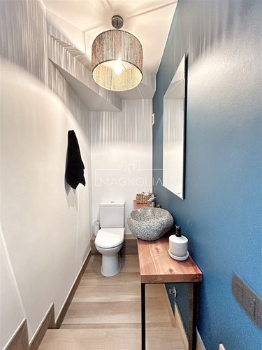 Casa En Arriendo De 4 Dorm. En Lo Barnechea
