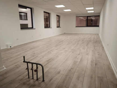 Se Vende Oficina En Calle Encomenderos