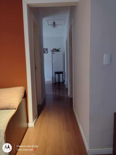 Casa Térrea Reformada Com Closet, Suite, Dois Dormitórios