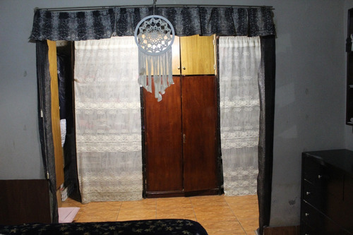 Imagen 13 de 19 de Casa Multifamiliar Sobre Importante Lote De 8.66 X 37m, 5 Ambientes Con Garage Y Fondo Libre De 17m