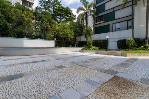 Imagem 2 de 26 de Apartamento À Venda No Bairro Vila Nova Conceição - São Paulo/sp - O-4733-12017