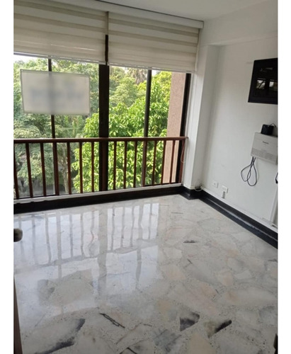 Venta De Oficina En Versalles, Norte De Cali, 11135.