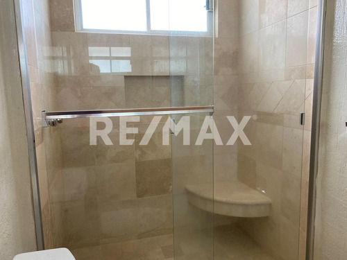 Casa En Condominio En Venta En Manzanastitla, Cuajimalpa ( 618937 )