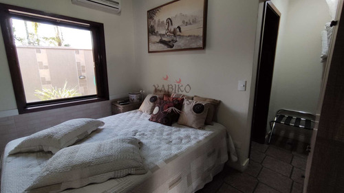 Imagem 23 de 29 de Casa De Condomínio Fechado De Alto Padrão Em Frente A Praia. - V687