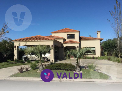 Casa En Venta Y Alquiler - Barrio La Horqueta De Echeverría, Canning