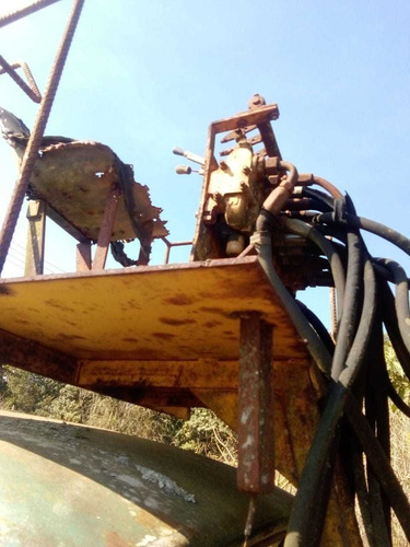 Imagem 10 de 10 de Grua Florestal