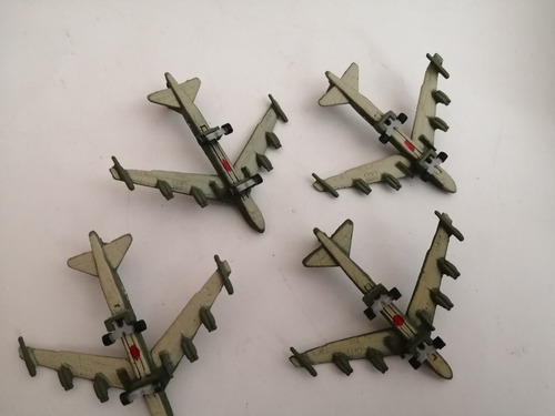 Micro Machines 4 Aviones B52 Bombarderose Escala 1/200 (Usado)