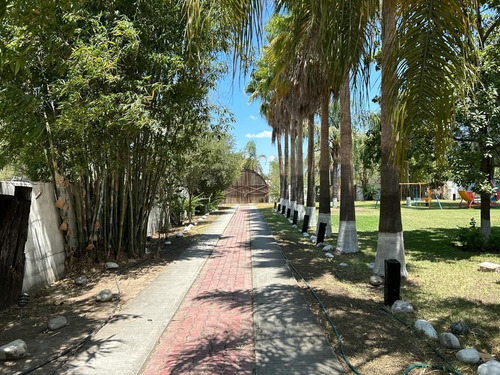 Quinta En Venta En El Castillo En Cadereyta