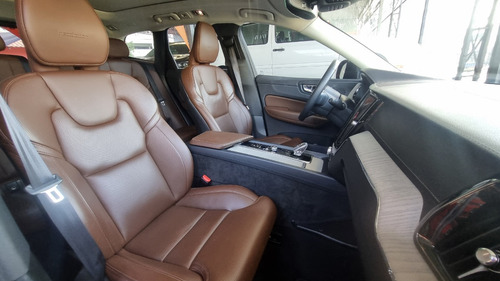 Volvo XC60 2.0 T8 Inscription Drive-e 5p Hibrido