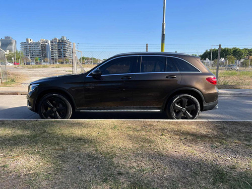 Imagen 6 de 10 de Mercedes-benz Clase Glc 2017 2.0 Glc250 300 4matic Atomático
