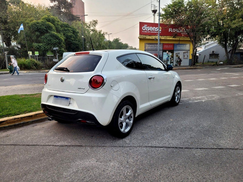 Imagen 4 de 14 de Alfa Romeo Mito