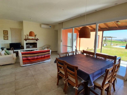 Imagen 6 de 30 de Barrio Laguna Del Golf - Casa Quinta Con Pileta, , 3 Dormitorios, 2 Baños Y Gran Parque