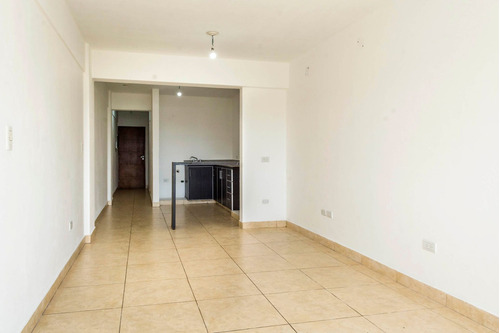 Imagen 15 de 25 de Monoambiente Venta Zona Macrocentro Con Balcon