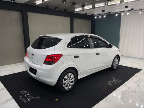 Chevrolet Onix 1.0mt Joye