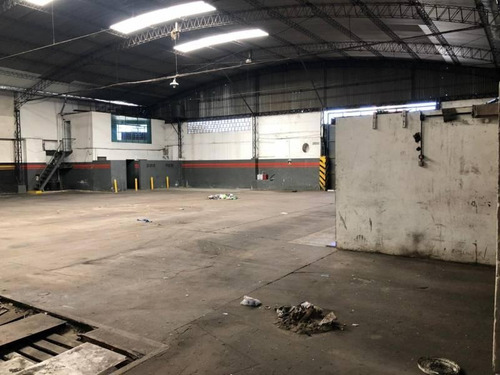 Imagen 3 de 5 de Deposito/galpon En Venta De 700m2- La Boca