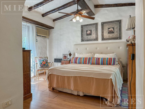 Casa En Venta En Las Lomas-schoenstatt