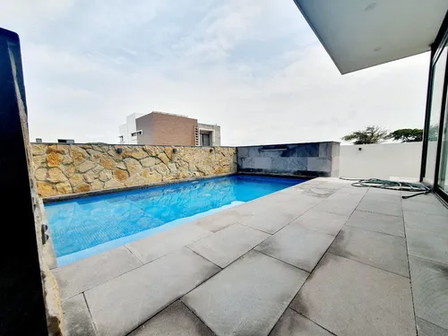 Casa En Venta Con Alberca Esquina Fracc Punta Tiburon