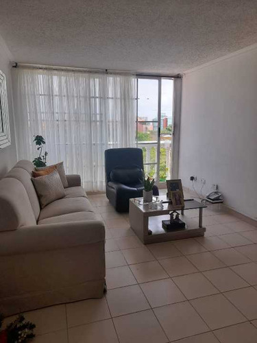 Se Vende Apartamento  En Villa Carolina