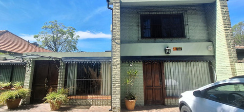 Casa - Don Torcuato - Triángulo