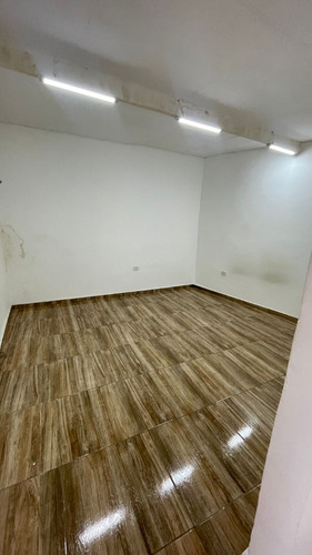 Casa Para Alugar | 1 Quarto Itaquera/guaianazes | Ótima Localização!