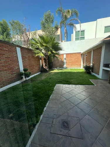 Casa En Venta La Antigua Metepec El Castaño