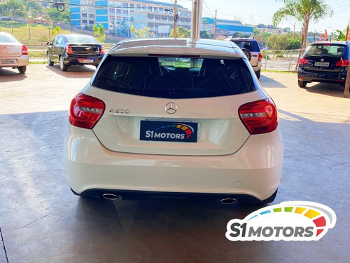 Imagem 6 de 14 de Mercedes Benz A 200 1.6 Turbo Branco 2015