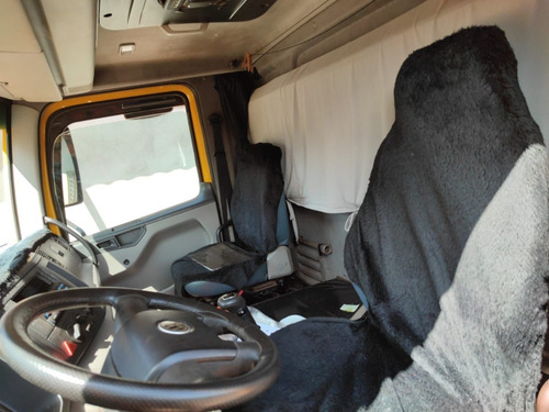 Imagem 13 de 15 de Caminhao Vw 24250 6x2 (truck) 2010/2010 (vt)