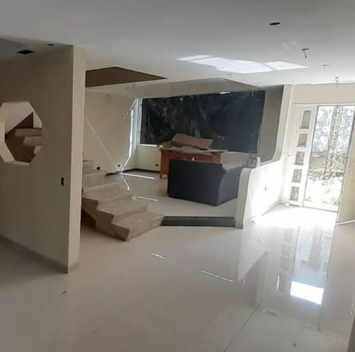 Imagen 5 de 16 de Amplia Y Hermosa Casa De Lujo Con Detalles A Terminar