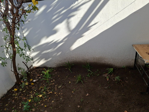 Acogedora Casa En Tranquilo Barrio De San Bernardo