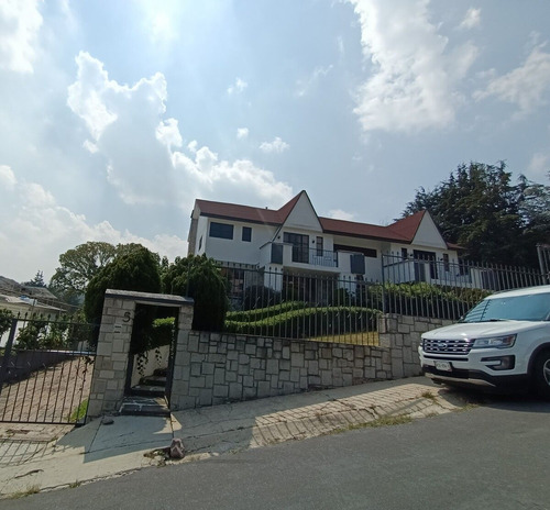 Casa En Venta En Valle Escondio