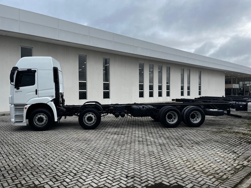 Volkswagen Constellation 30-330 8x2 - Ano 2021/22