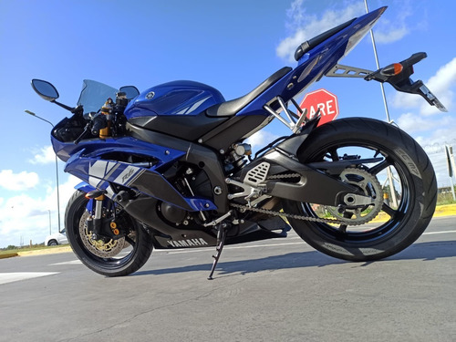 Imagen 1 de 17 de Yamaha R6 2011 Yzf R6