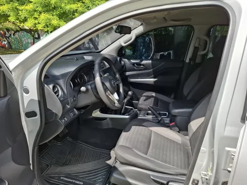Nissan Frontier 2.5 Cd S 4X2