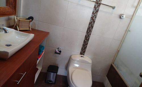 Valle- De Lujo. Super Precio $159.500 Casa Independiente.