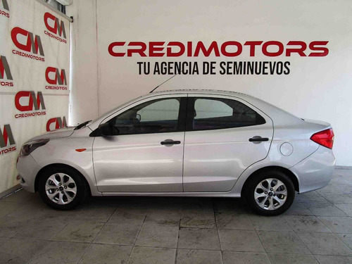 Imagen 2 de 9 de Ford Figo Energy Color Gris 2017