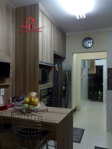 Casa A Venda No Bairro Jardim Florestal Em Jundiaí - Sp. - 1402-1